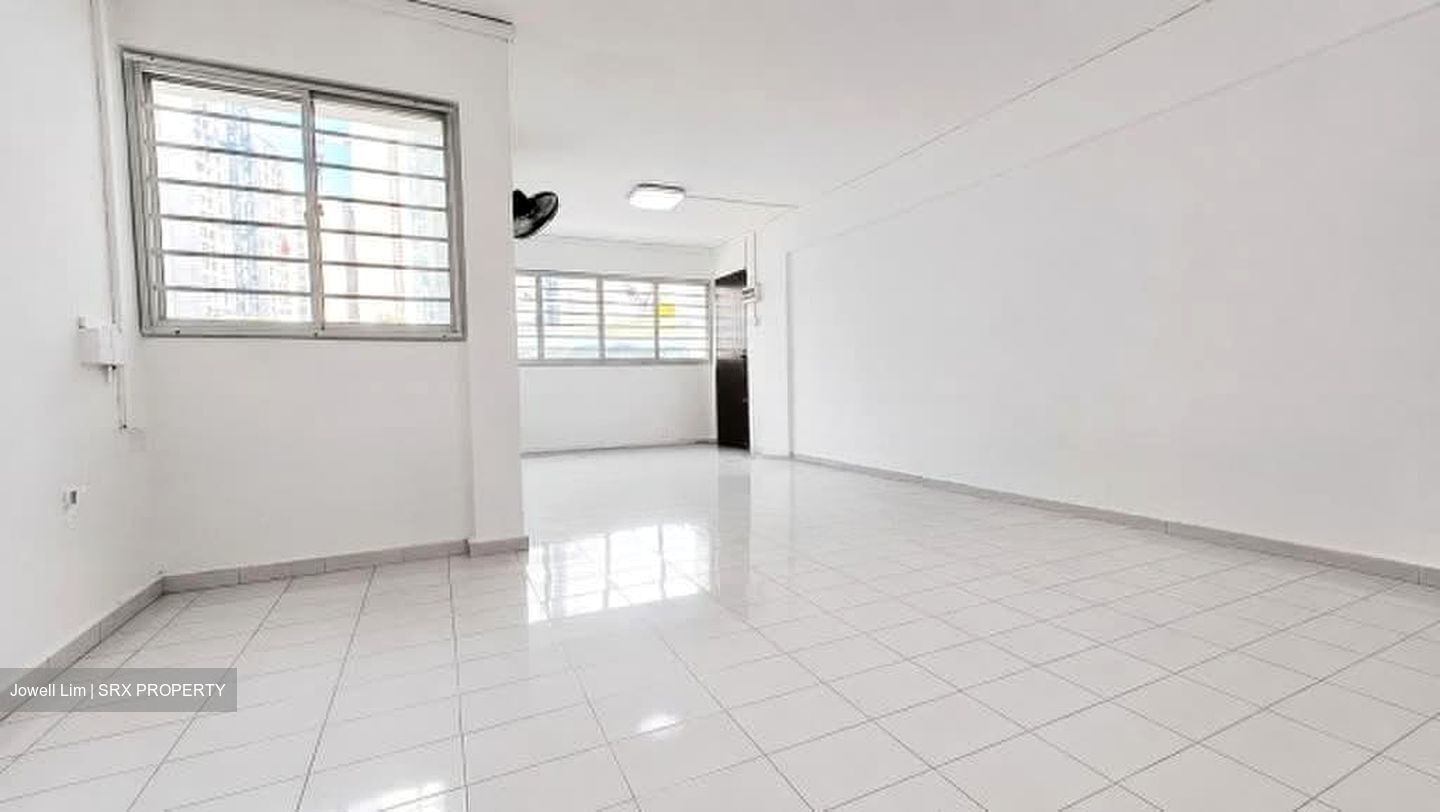 Blk 106 Woodlands Street 13 (Woodlands), HDB 4 Rooms #588896851